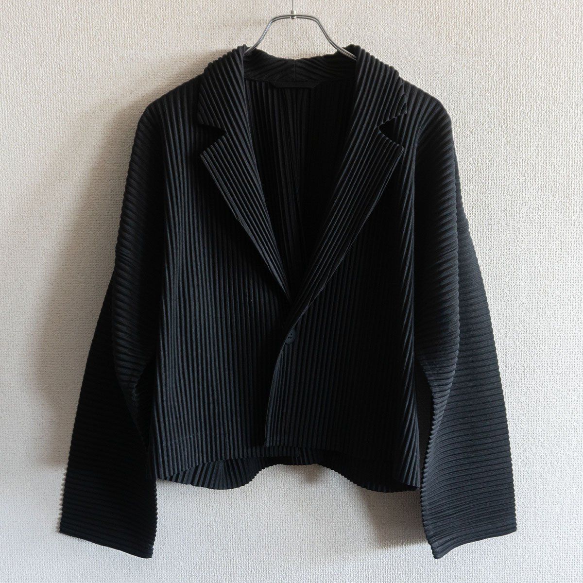 美品】 HOMME PLISSE ISSEY MIYAKE【HP13JC105/プリーツ ジャケット】2