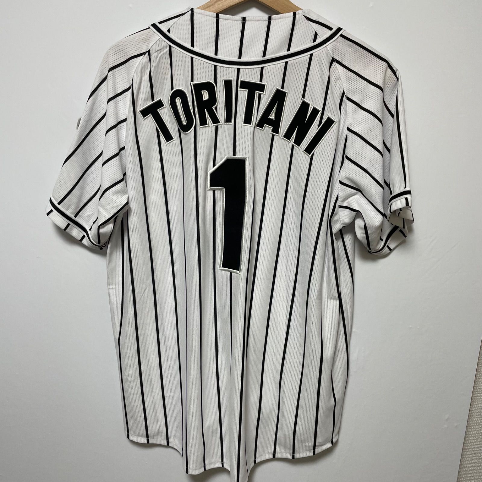 阪神応援グッズ レプリカユニフォームTORITANI 1 阪神タイガース 鳥谷敬 1 レプリカユニフォーム M ミズノ ホーム 刺繍