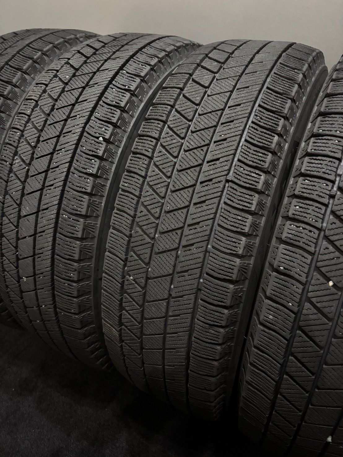 ★185/65R15 BRIDGESTONE/VRX3 22年製 スタッドレス 4本 ブリヂストン ブリザック アクア フリード シエンタ (3-M223)