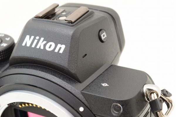 ☆極上美品☆ Nikon ニコン Z5 ボディ 元箱 付属品 Shot数 僅か 1,550