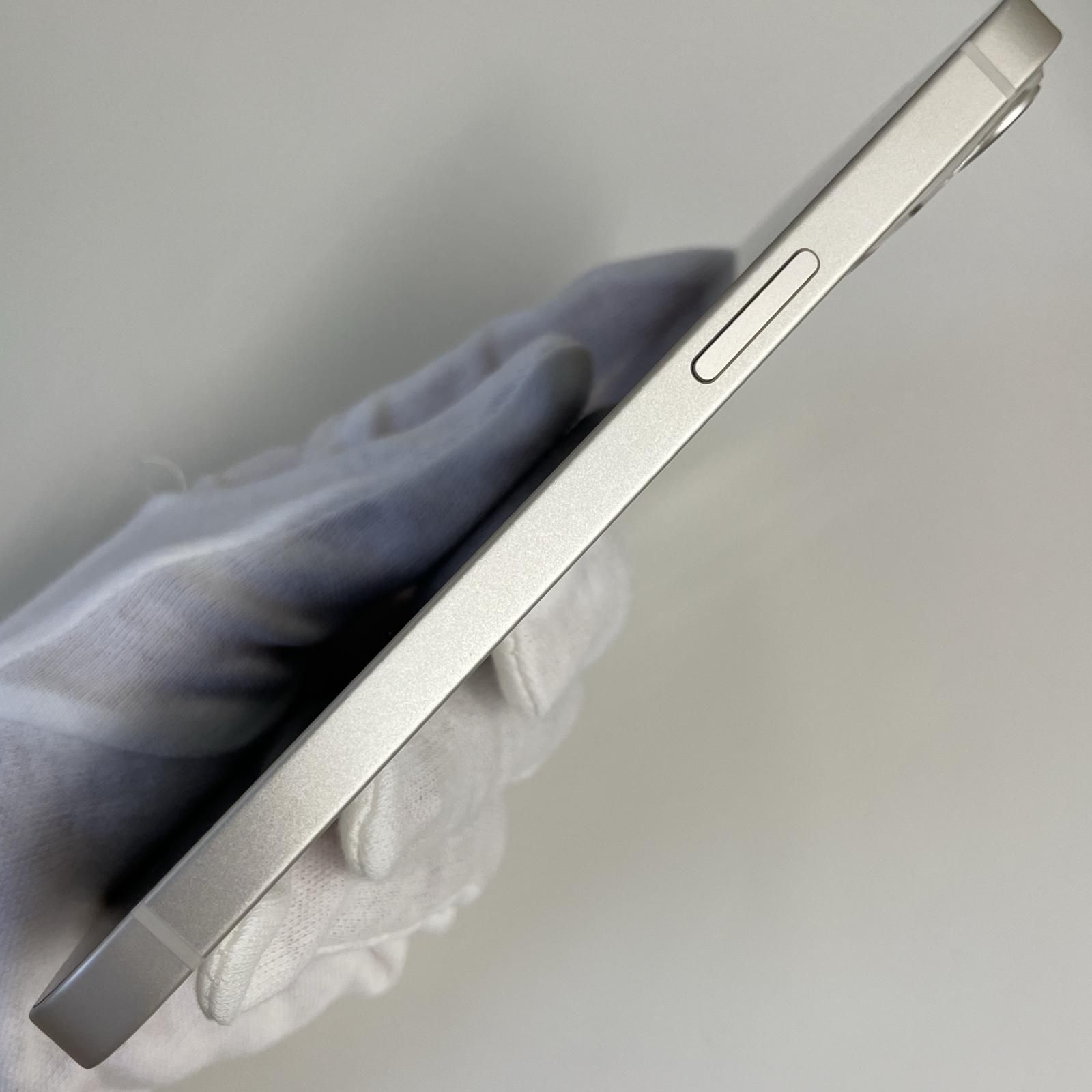iPhone 13 128GB スターライト SoftBank SIMロック解除済 - メルカリ