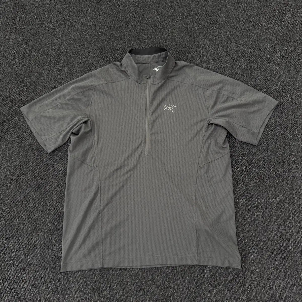 ARC\'TERYX アークテリクスARC\'TERYX アークテリクス 可能性 半袖 Tシャツ