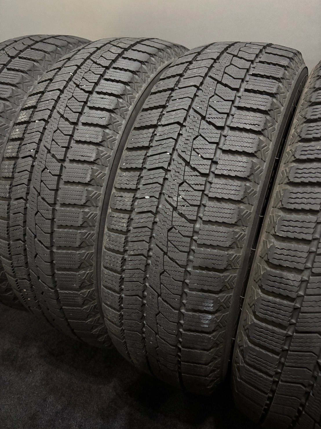 ★185/65R15 TOYO/OBSERVE GIZ2 23年製 スタッドレス 4本 アクア フリード シエンタ (4-M224)