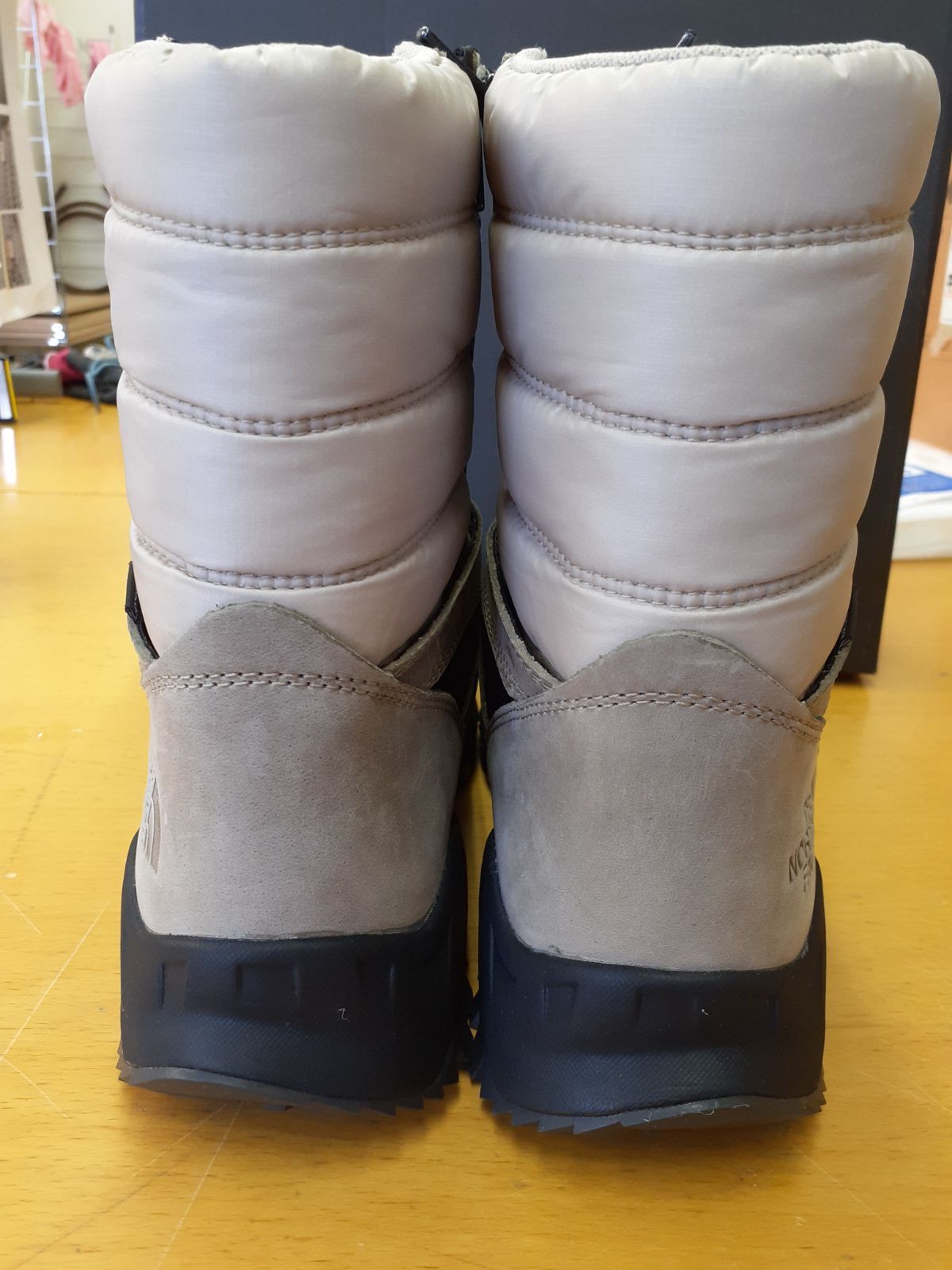 THE NORTH FACE MEN'S THERMOBALL BOOT ZIP-UP S-403 THE NORTH FACE MEN'S THERMOBALL BOOT ZIP-UP S-403