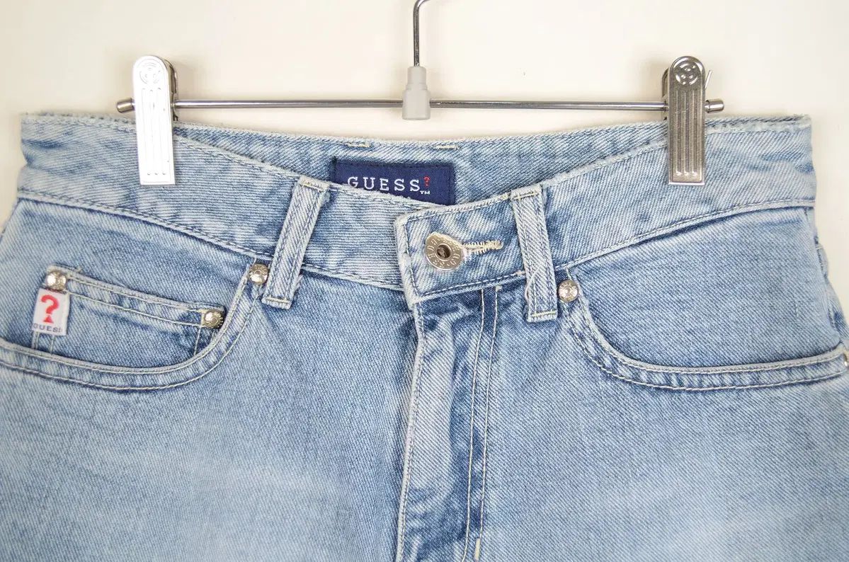 GUESS ゲス デニム ハーフパンツ レディース 26 デニム HOT パンツ BG8035