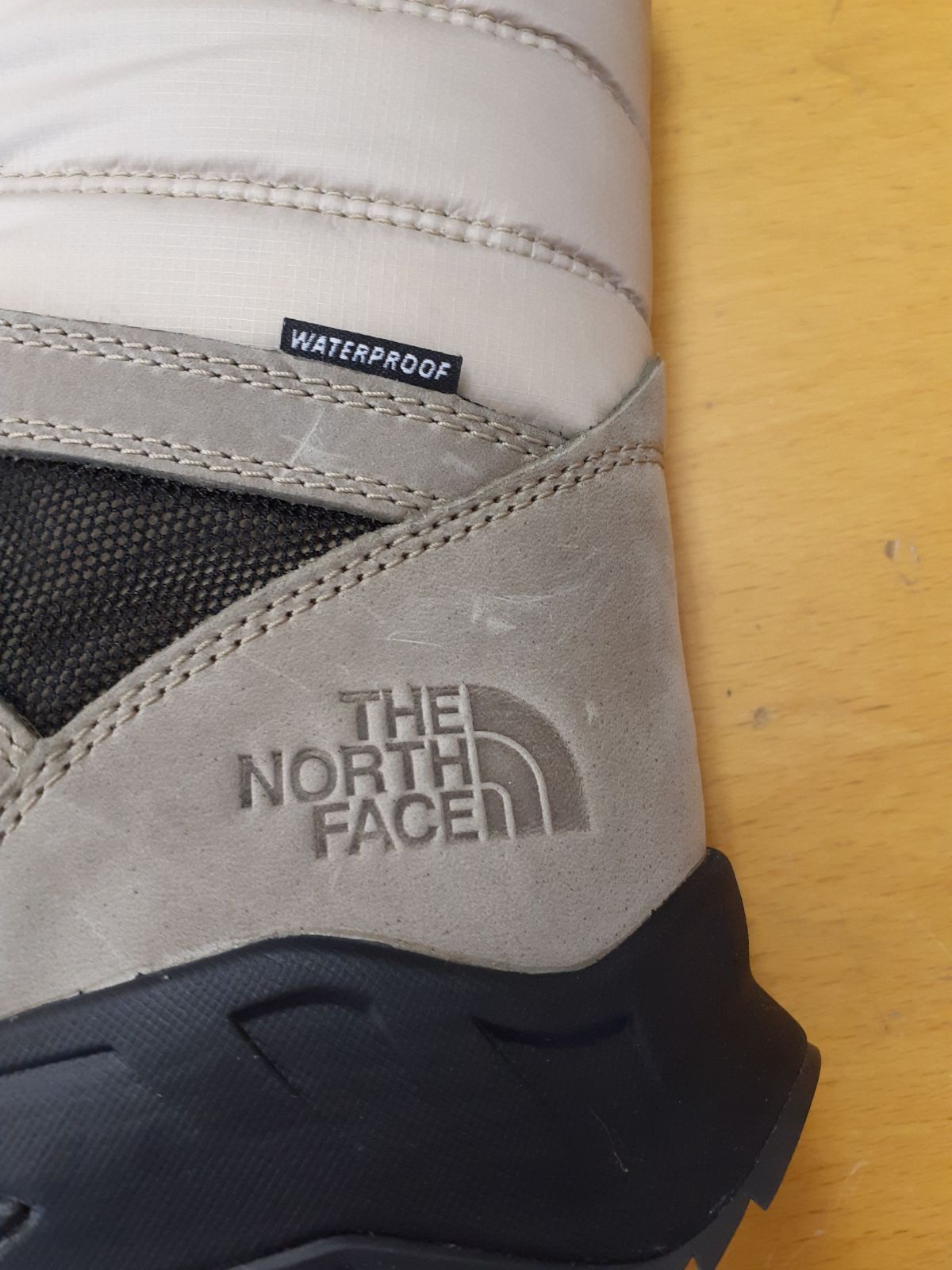 THE NORTH FACE MEN'S THERMOBALL BOOT ZIP-UP S-403 THE NORTH FACE MEN'S THERMOBALL BOOT ZIP-UP S-403