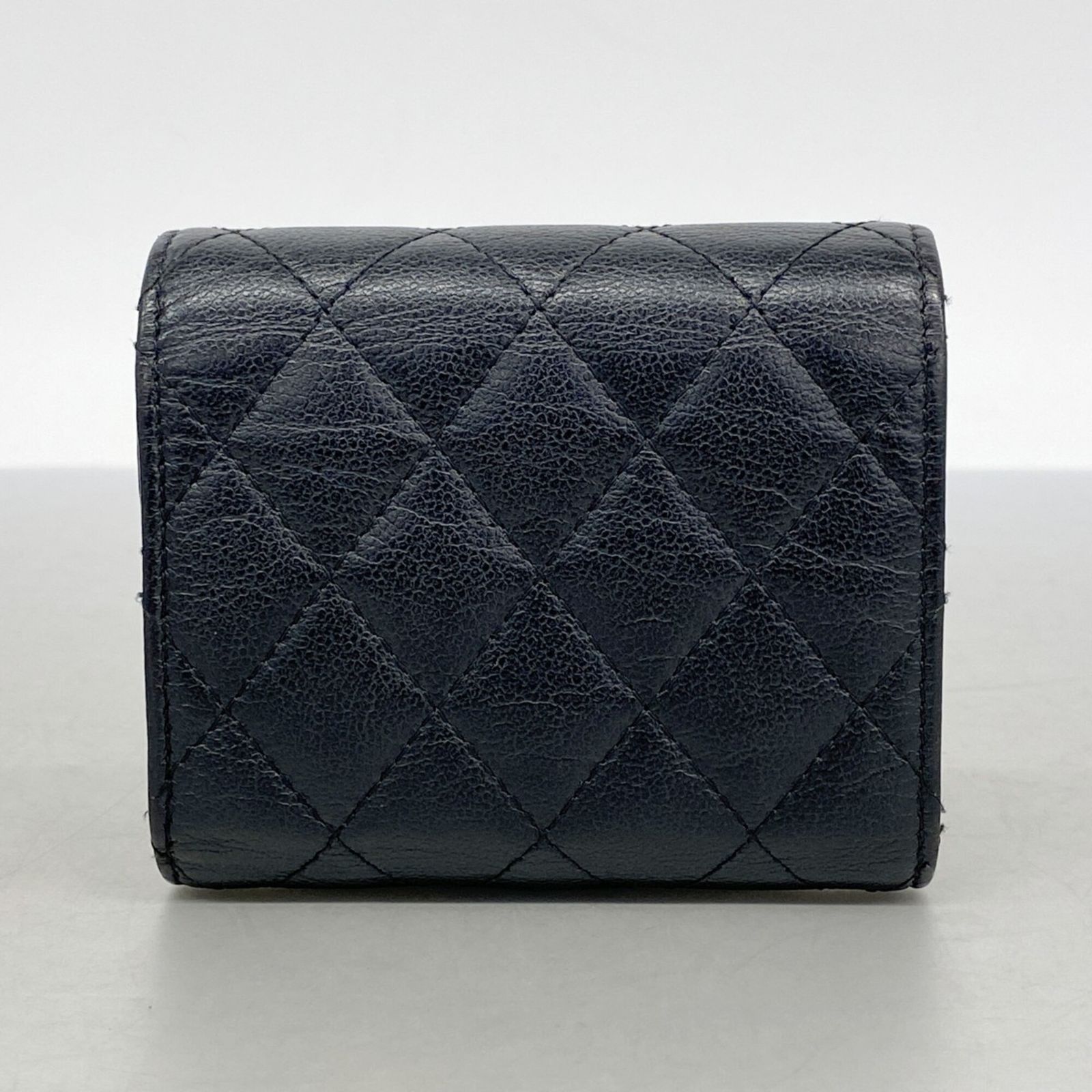 シャネル(Chanel) シャネル 三つ折り財布 マトラッセ キャビアスキン