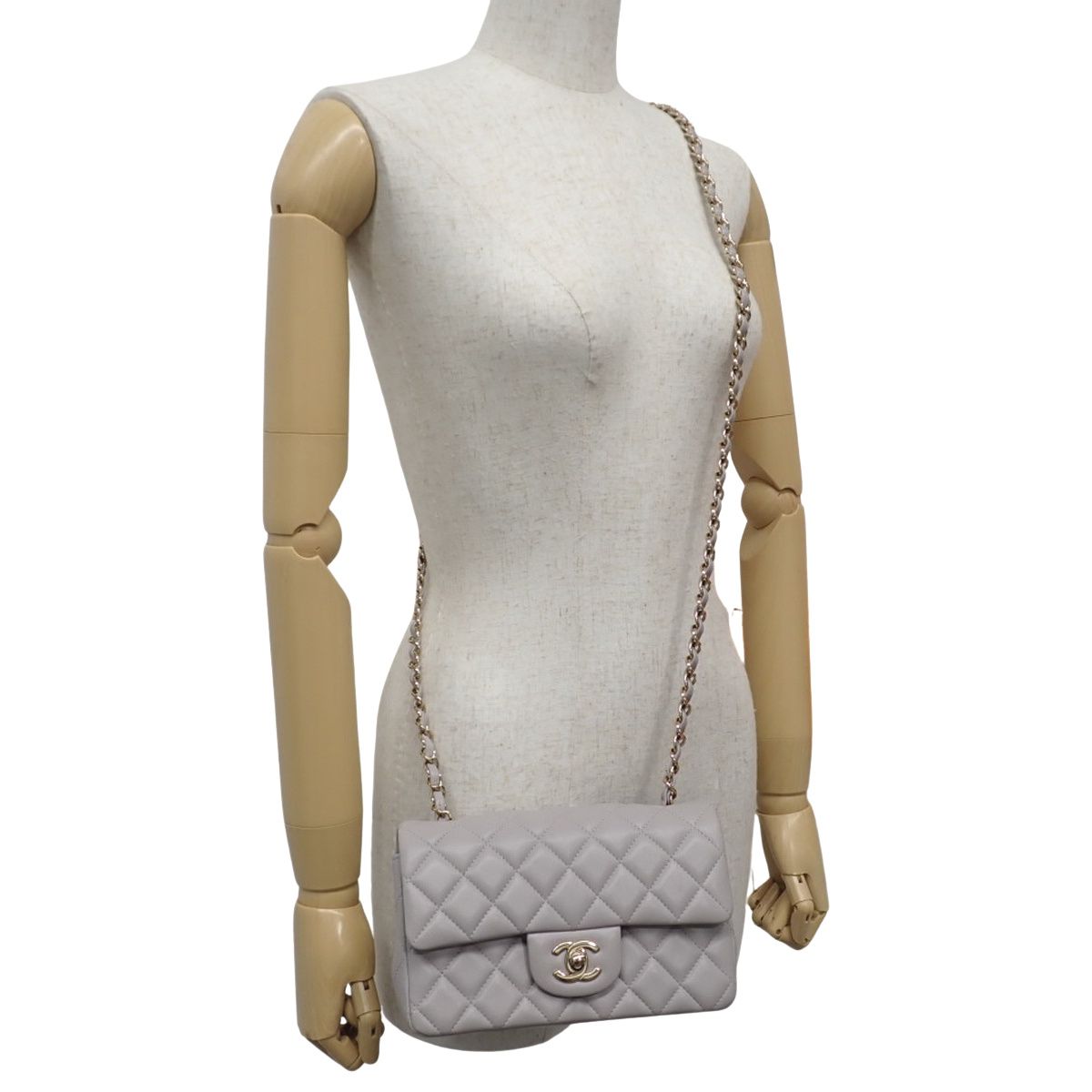 CHANEL(シャネル) マトラッセ ココマーク チェーンショルダーバッグ CHANEL(シャネル) マトラッセ ココマーク チェーンショルダーバッグ