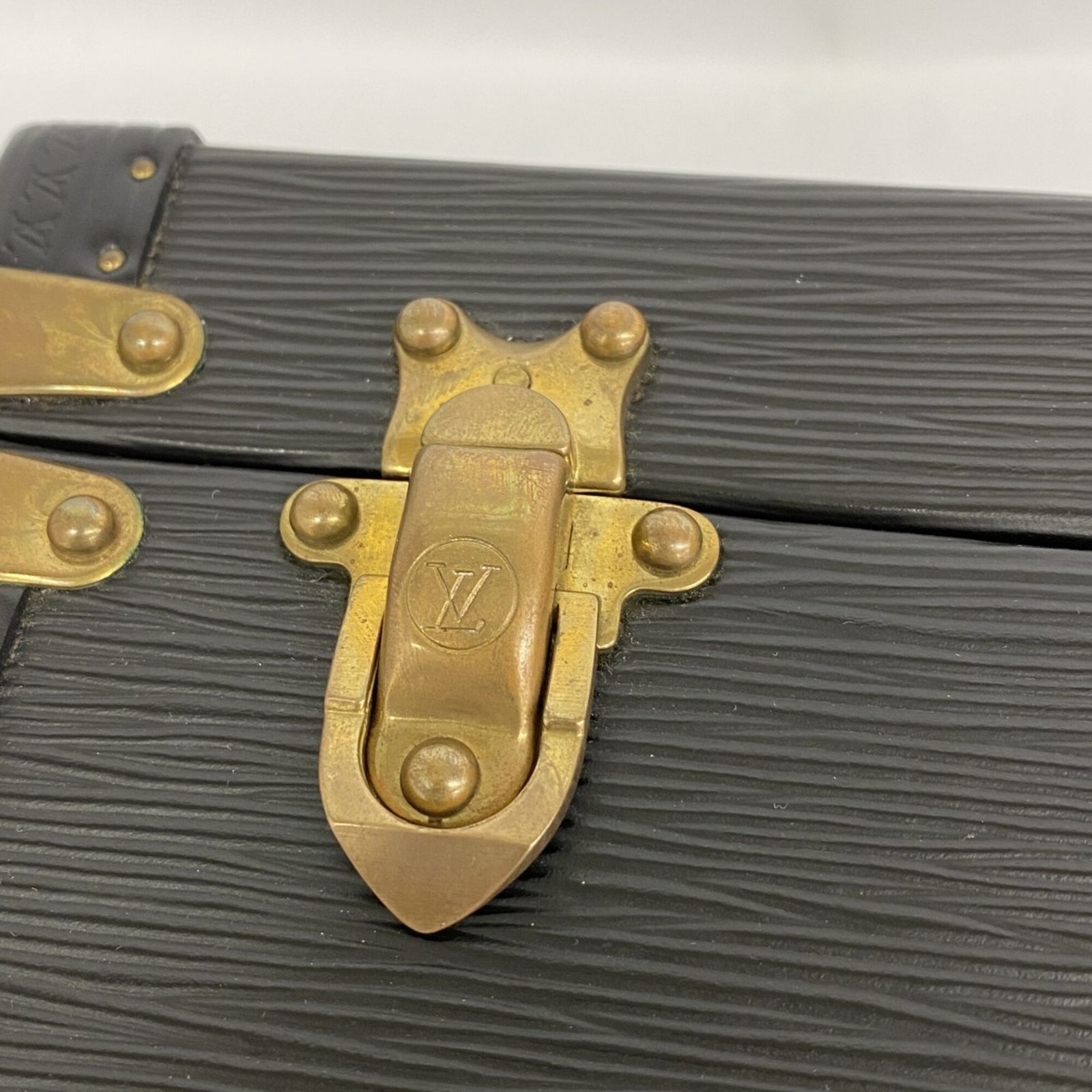 LOUIS VUITTONプレジデント アタッシュケース ノワール ヴィンテージ ルイ・ヴィトン(Louis Vuitton) ルイ・ヴィトン アタッシュケース エピ