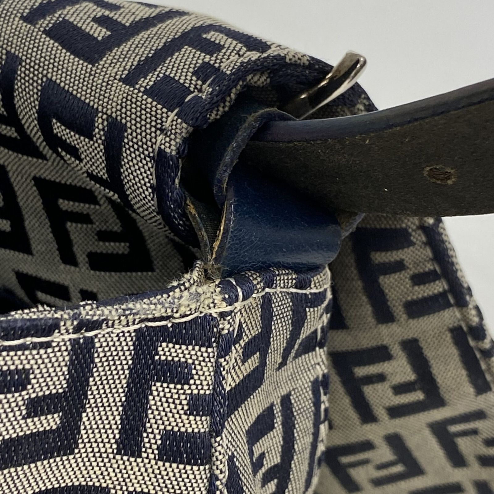 フェンディ(Fendi) フェンディ ハンドバッグ ズッキーノ マンマ