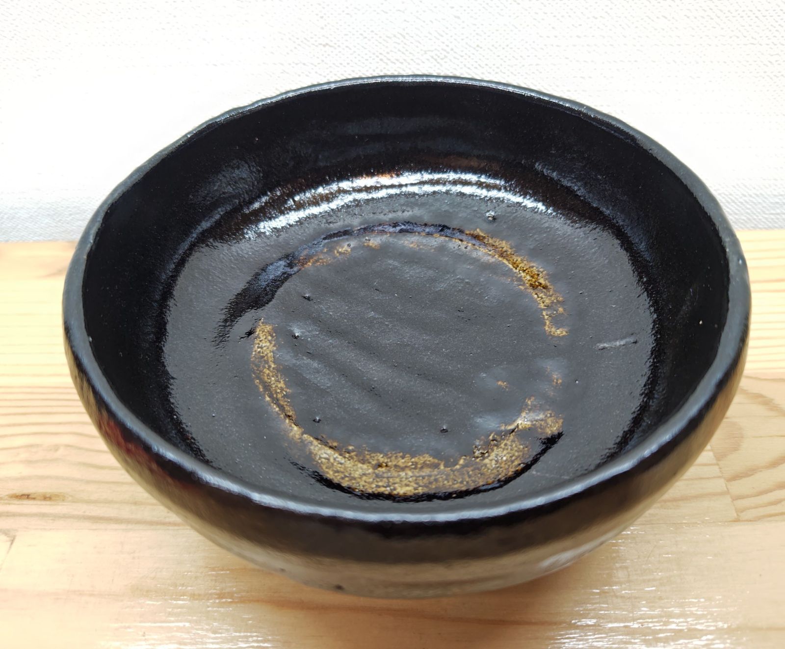 逢絢亭・新品】茶道具 茶碗 平茶碗 馬盥茶碗 楽焼 黒楽 松楽窯 紙箱