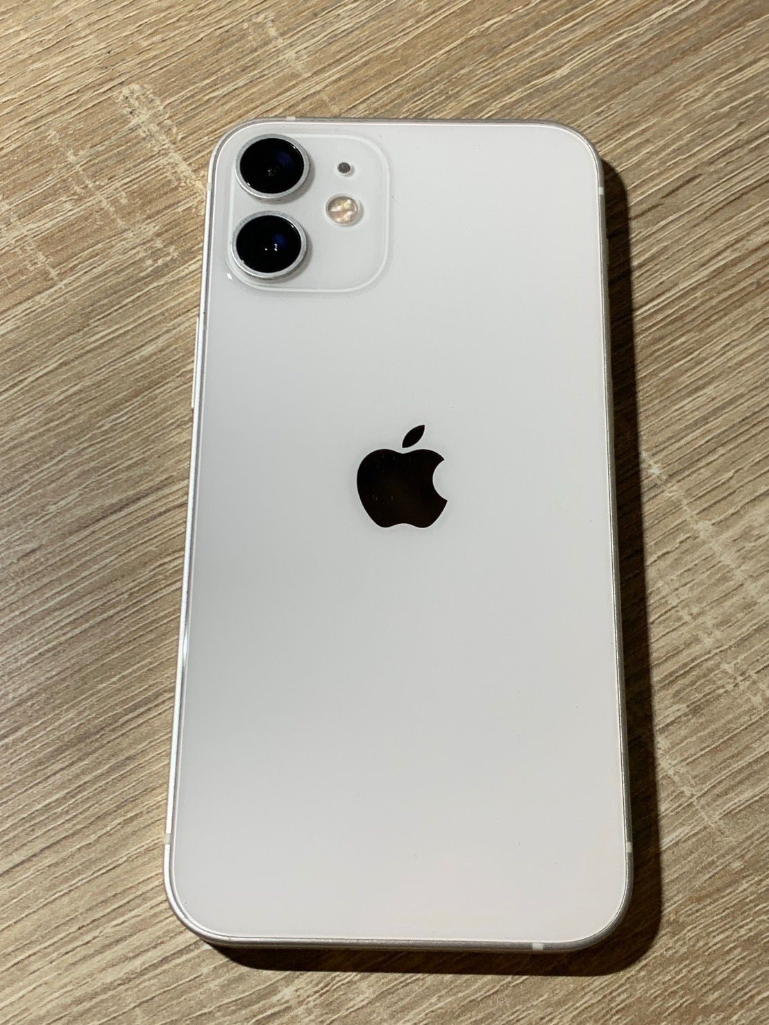 0849 iPhone 12 mini 256GB ホワイト やや訳アリ 【ネ】 - メルカリ