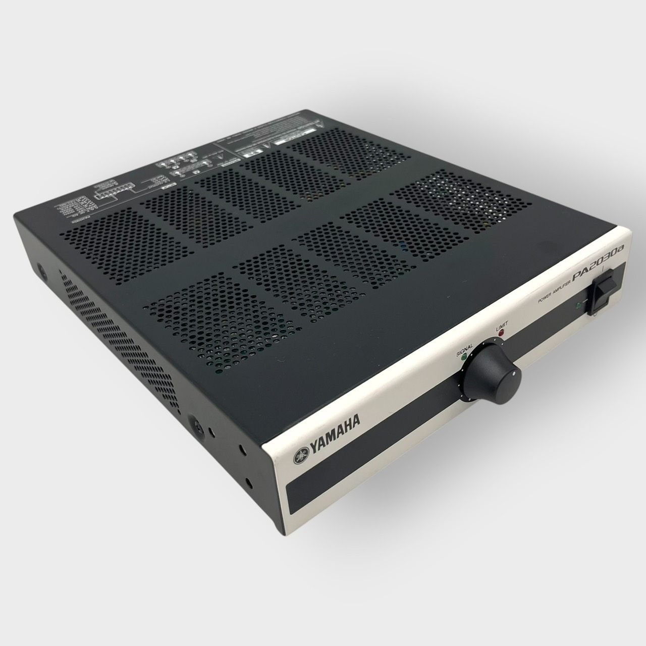 ヤマハ YAMAHA パワーアンプリファイアーPA2030A - メルカリ