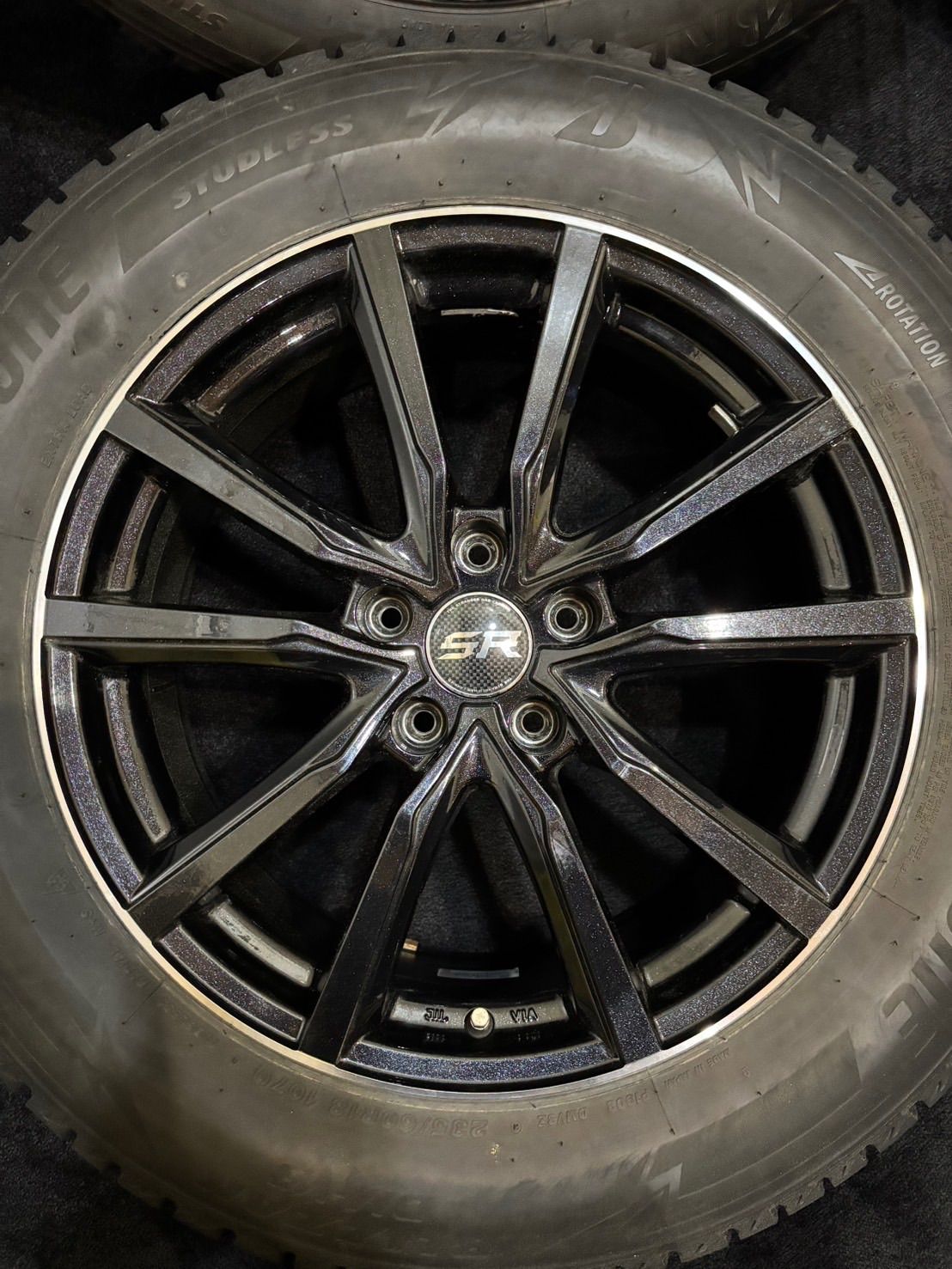 ★235/60R18 BRIDGESTONE/DM-V3 23年製 SR 18インチ 7.5J +48 114.3 5H スタッドレス 4本 エクストレイル CX-5 (南8-M229) ★235/60R18 BRIDGESTONE/DM-V3 23年製 SR 18インチ 7.5J +48 114.3 5H スタッドレス 4本 エクストレイル CX-5 (南8-M229)