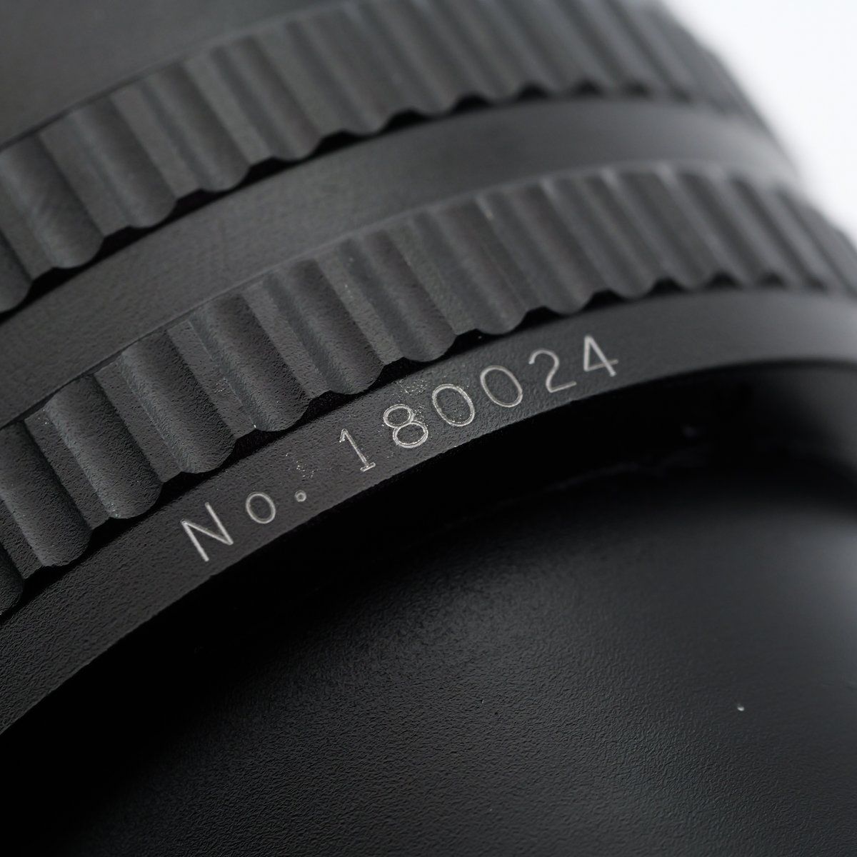 PENTACON AV 80mm F2.8 レンズ ニコン Fマウント - メルカリ