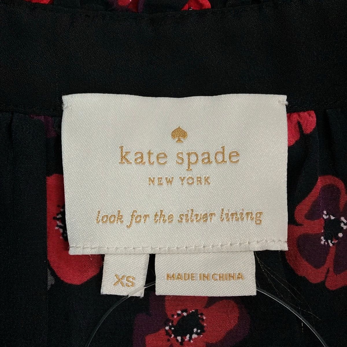 Kate spade(ケイトスペード) ワンピース サイズXS レディース美品 - 黒×レッド 開襟/長袖/ロング/花柄/シャツワンピ Kate spade(ケイトスペード) ワンピース サイズXS レディース美品 - 黒×レッド 開襟/長袖/ロング/花柄/シャツワンピ
