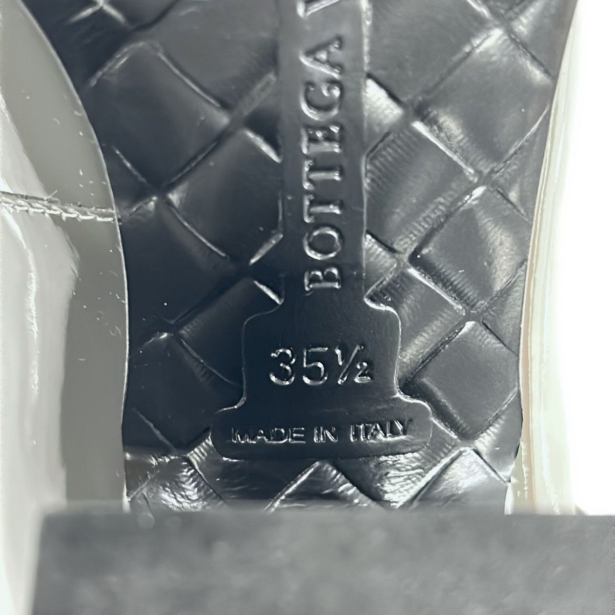 BOTTEGA VENETA(ボッテガヴェネタ) パンプス 35 1/2 レディース - グレー イントレチャート レザー