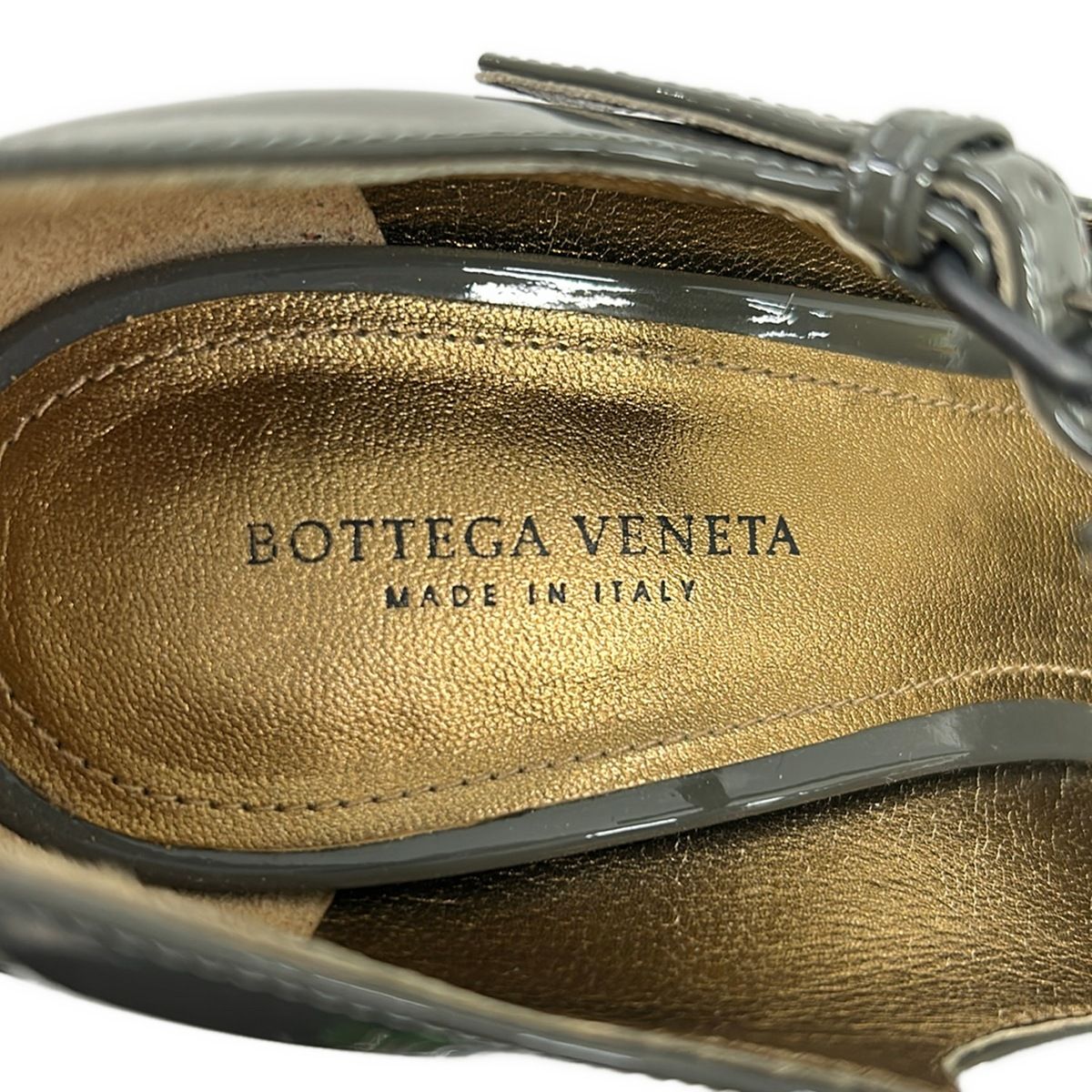 BOTTEGA VENETA(ボッテガヴェネタ) パンプス 35 1/2 レディース - グレー イントレチャート レザー