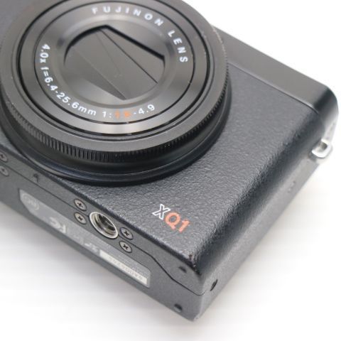 超美品 FUJIFILM XQ1 ブラック 即日発送 デジカメ FUJIFILM 本体 土日