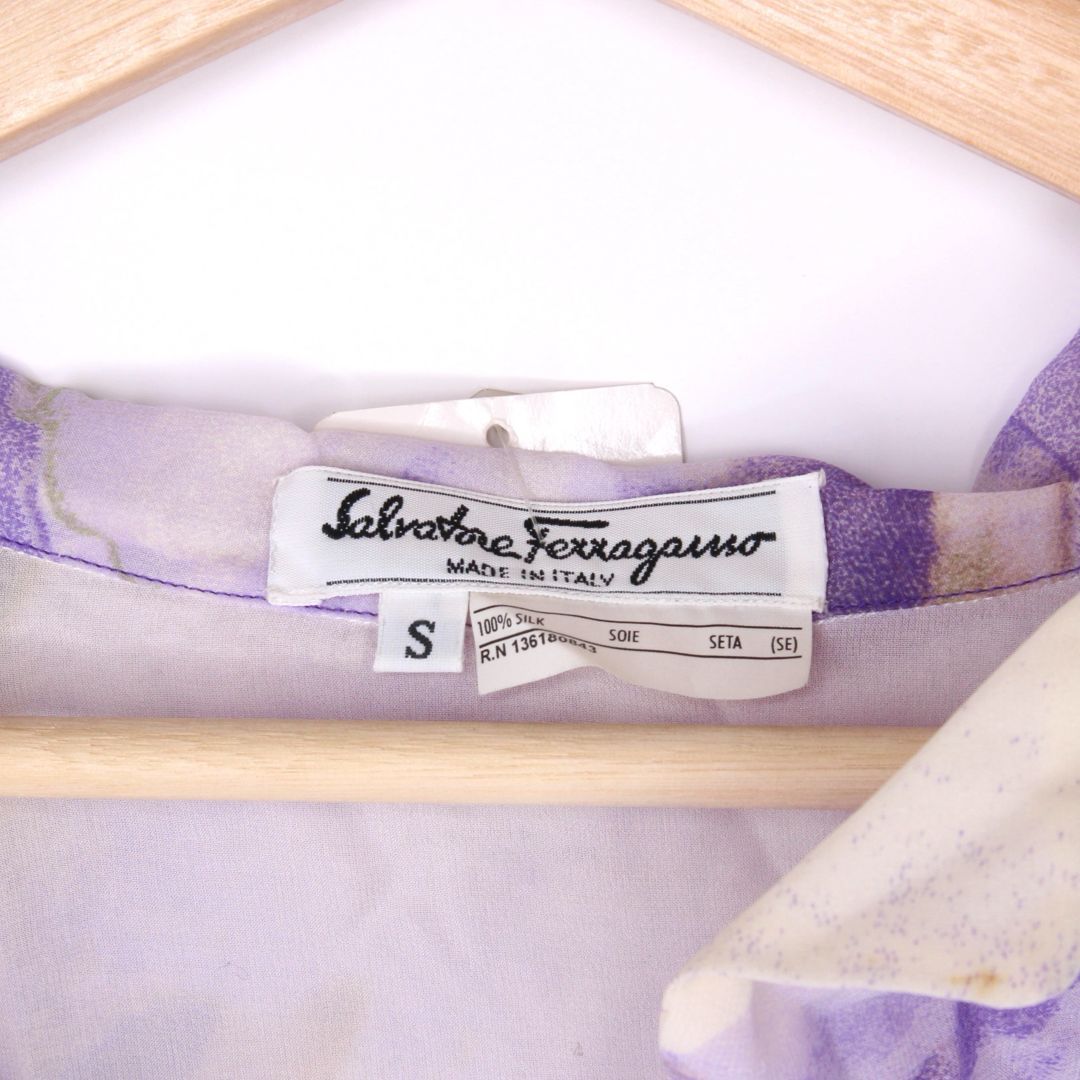 【専用です】⭐️フェラガモ⭐️シルク100% ワンピース　 サイズ40 ☆【Salvatore Ferragamo】フェラガモ シルク プルオーバワンピース