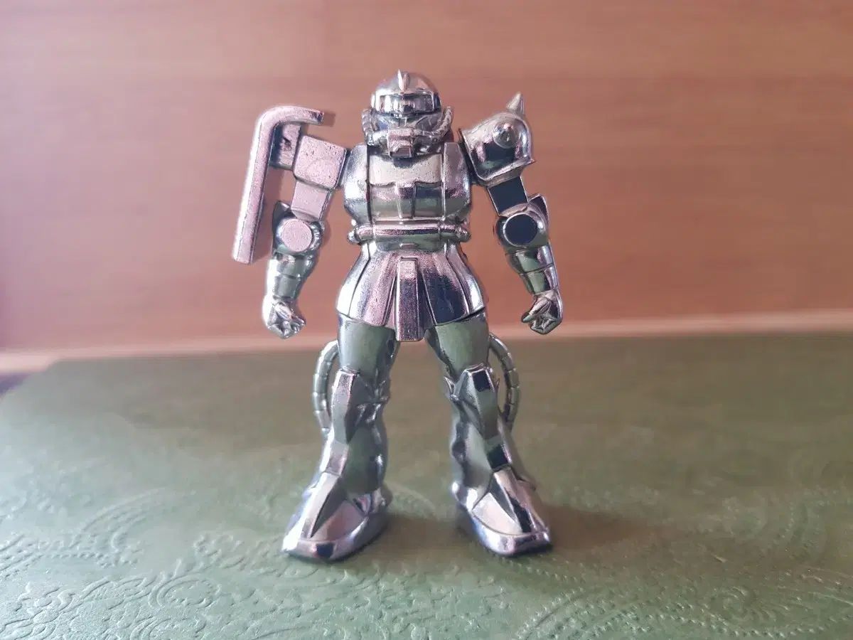 ガンダム シャア・アズナブル ジャクー フィギュア