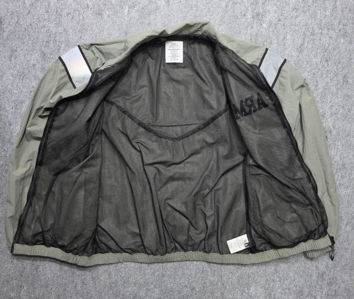 ARMY ミリタリー IPFU ウィンドブレーカー ジップアップ ジャケット M ARMY ミリタリー IPFU ウィンドブレーカー ジップアップ ジャケット M
