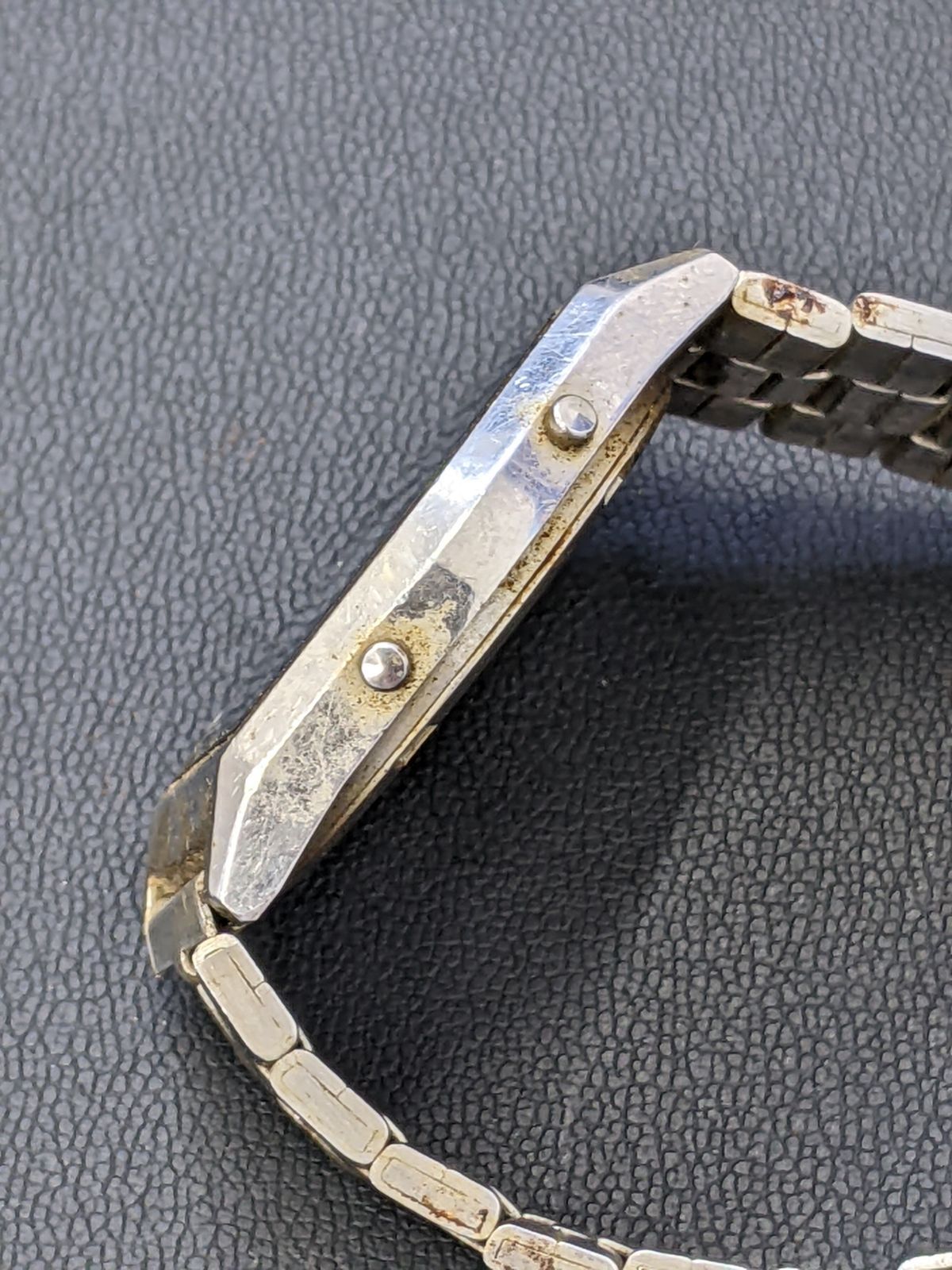 C【不動・ジャンク品】ALBA アルバ アルバクォーツ クロノグラフ