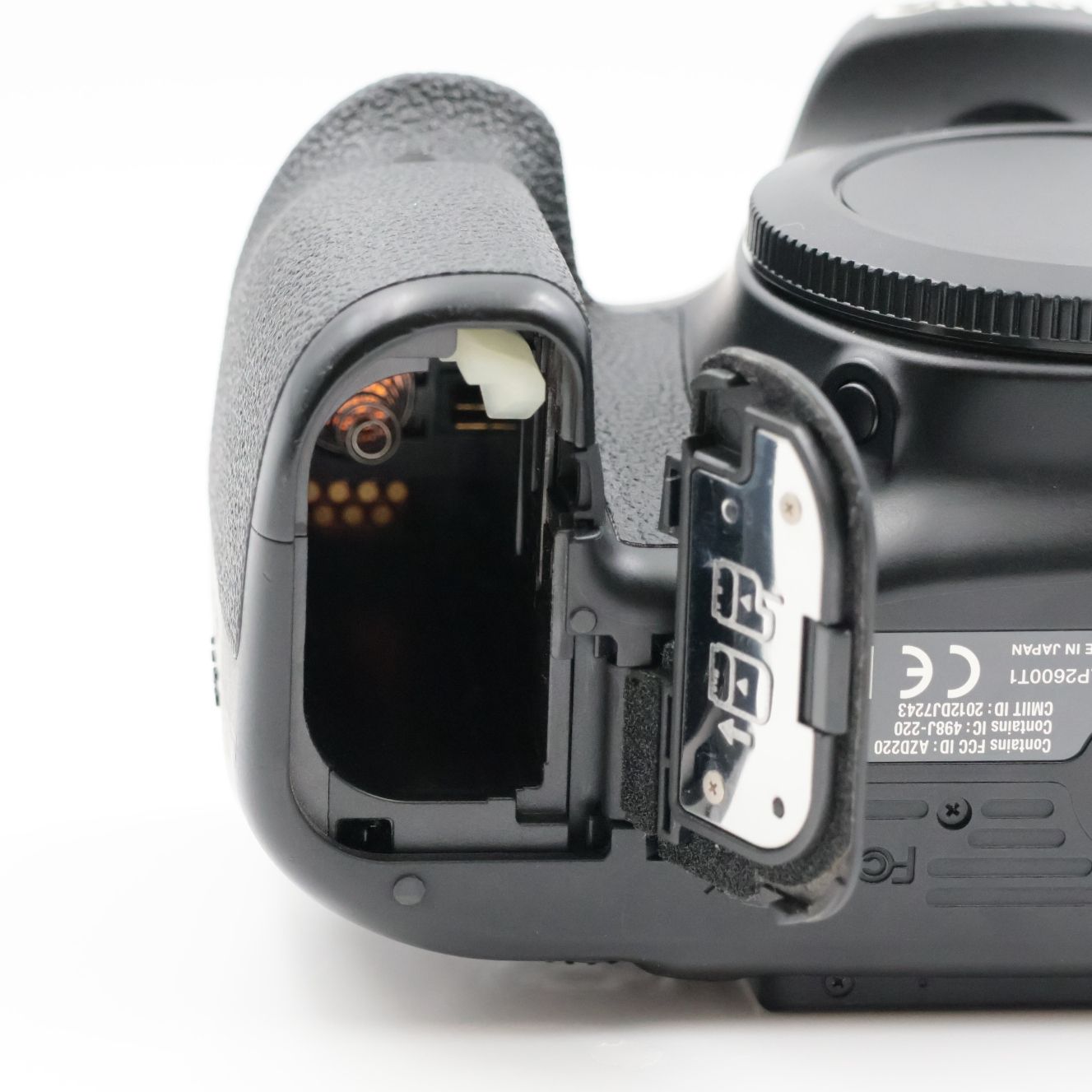 Canon EOS 70D ボディ 本体 シャッター数少 一眼レフ □シャッター数37417枚！極上品□ Canon EOS 70D ボディ ブラック
