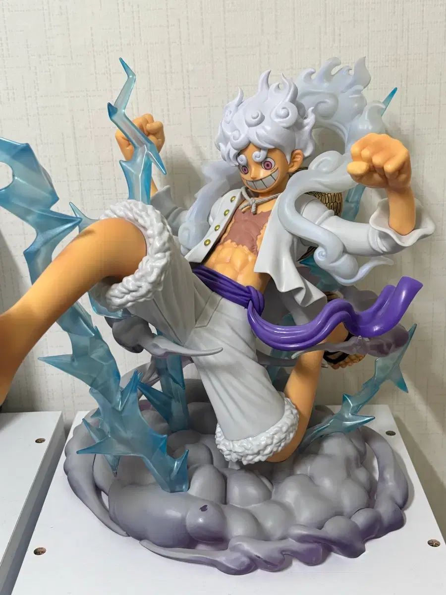 開封 アーツZERO ONE PIECE モンキー・D・ルフィ(ルフィ) ニカ（NIKA