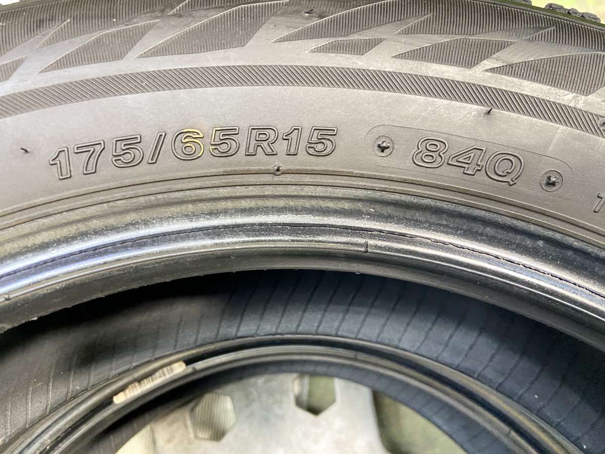 175/65R15 ブリヂストン ブリザック VRX2 中古タイヤ スタッドレス