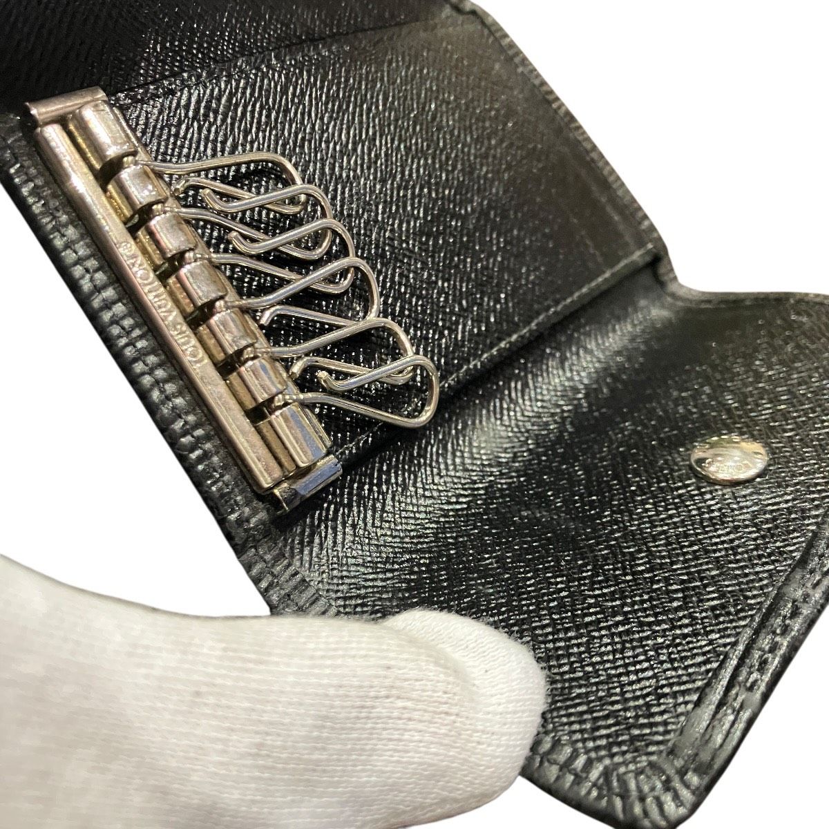 ルイ・ヴィトン LOUIS VUITTON タイガ キーケース レザー M30532