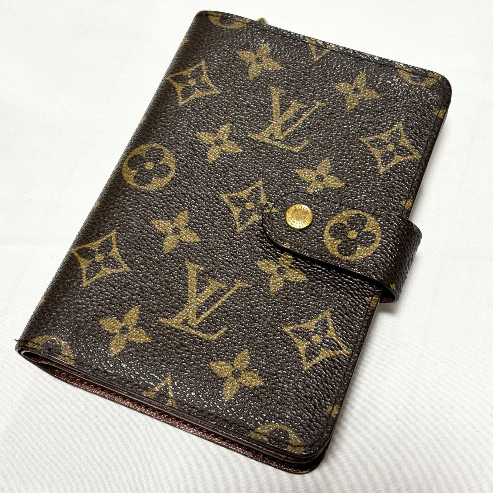 LOUIS VUITTON「ポルト パピエ・ジップ」二つ折り財布 送料無料】Louis Vuitton/ルイヴィトン/ポルト パピエ ジップ/二つ折り