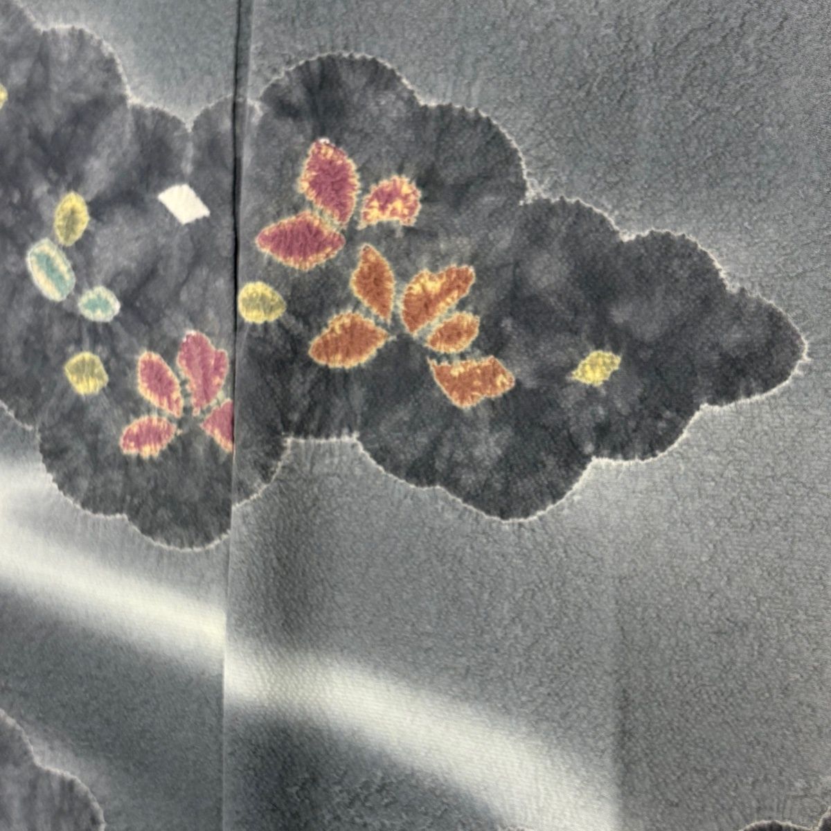 在庫一掃】 【美品】 訪問着 身丈156cm 裄丈62cm S 袷 落款 草花 雲文
