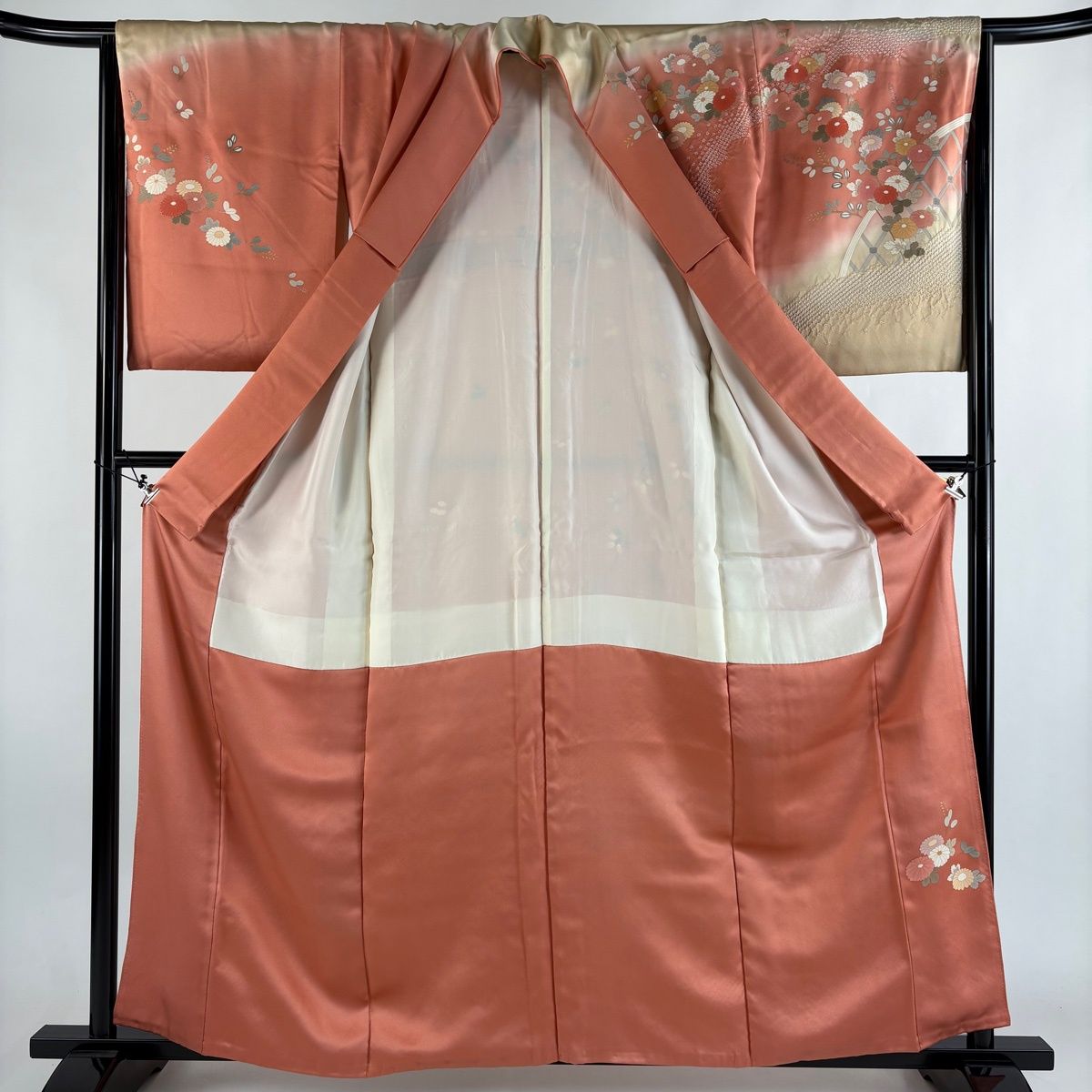 在庫一掃】 訪問着 身丈159cm 裄丈65.5cm M 袷 菊 光悦垣 金彩 絞り 在庫一掃】 訪問着 身丈159cm 裄丈65.5cm M 袷 菊 光悦垣 金彩 絞り