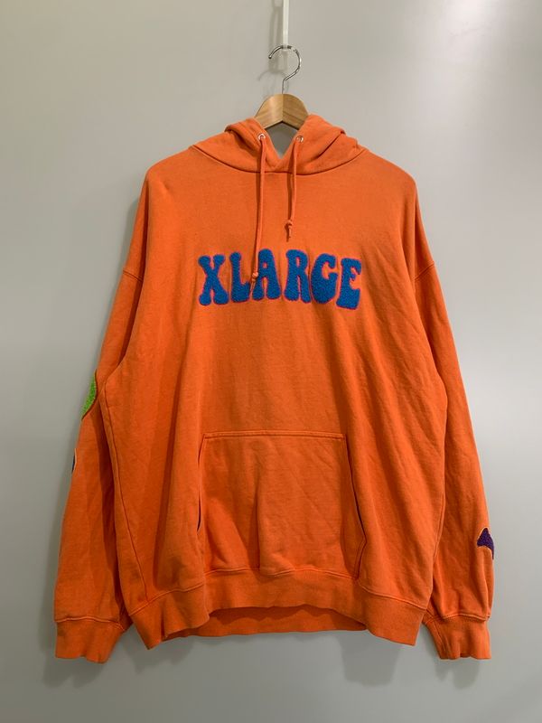 【中古品】 XLARGE エクストララージ FLOWER PULLOVER HOODIE 101224012009 プルオーバー パーカー フーディー メンズ トップス フード付きトレーナー 【142-260518-em-39-min】