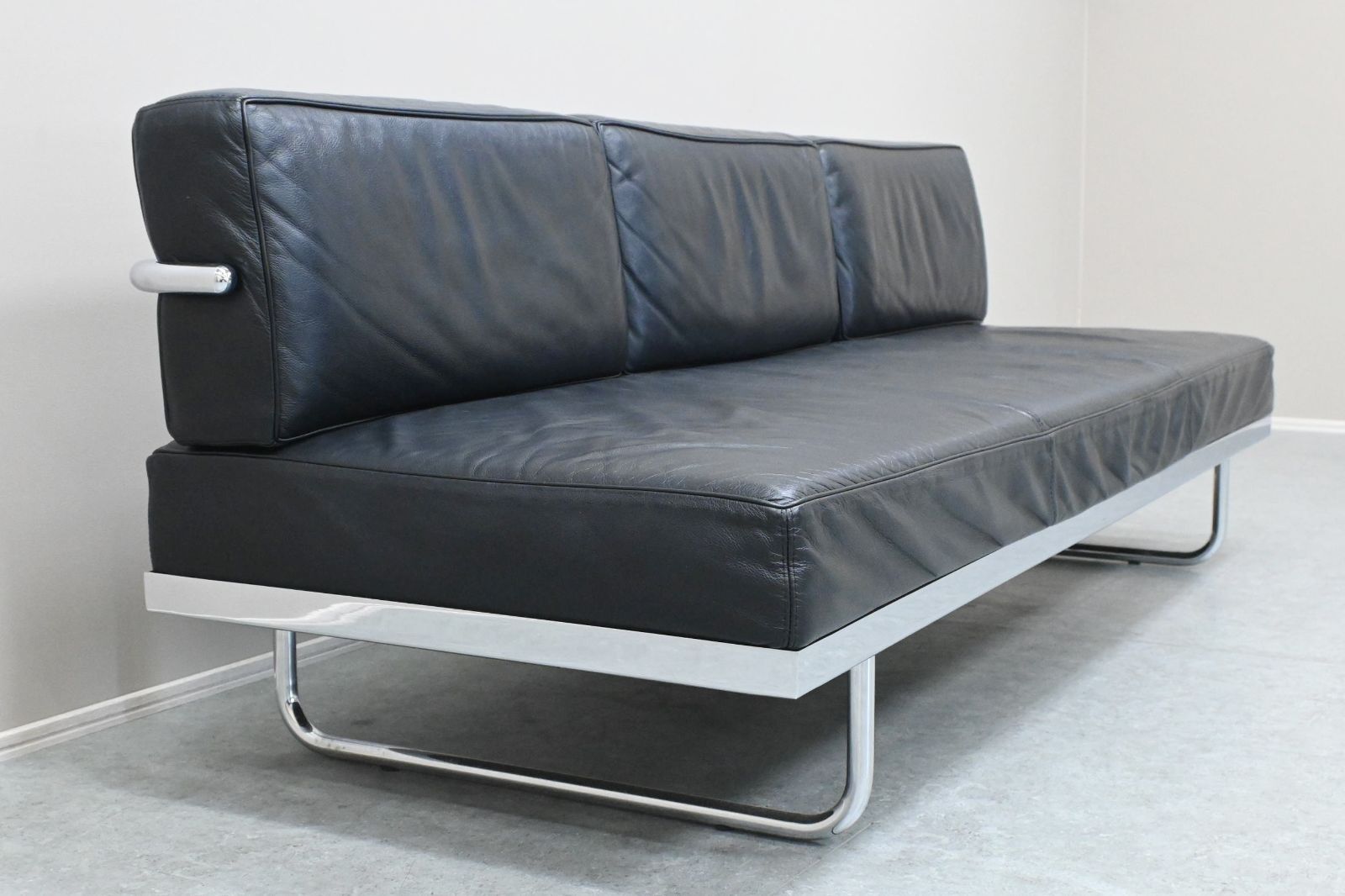 ☆Cassina☆カッシーナ 3人掛けソファ デイベッド仕様 LC5.F Le