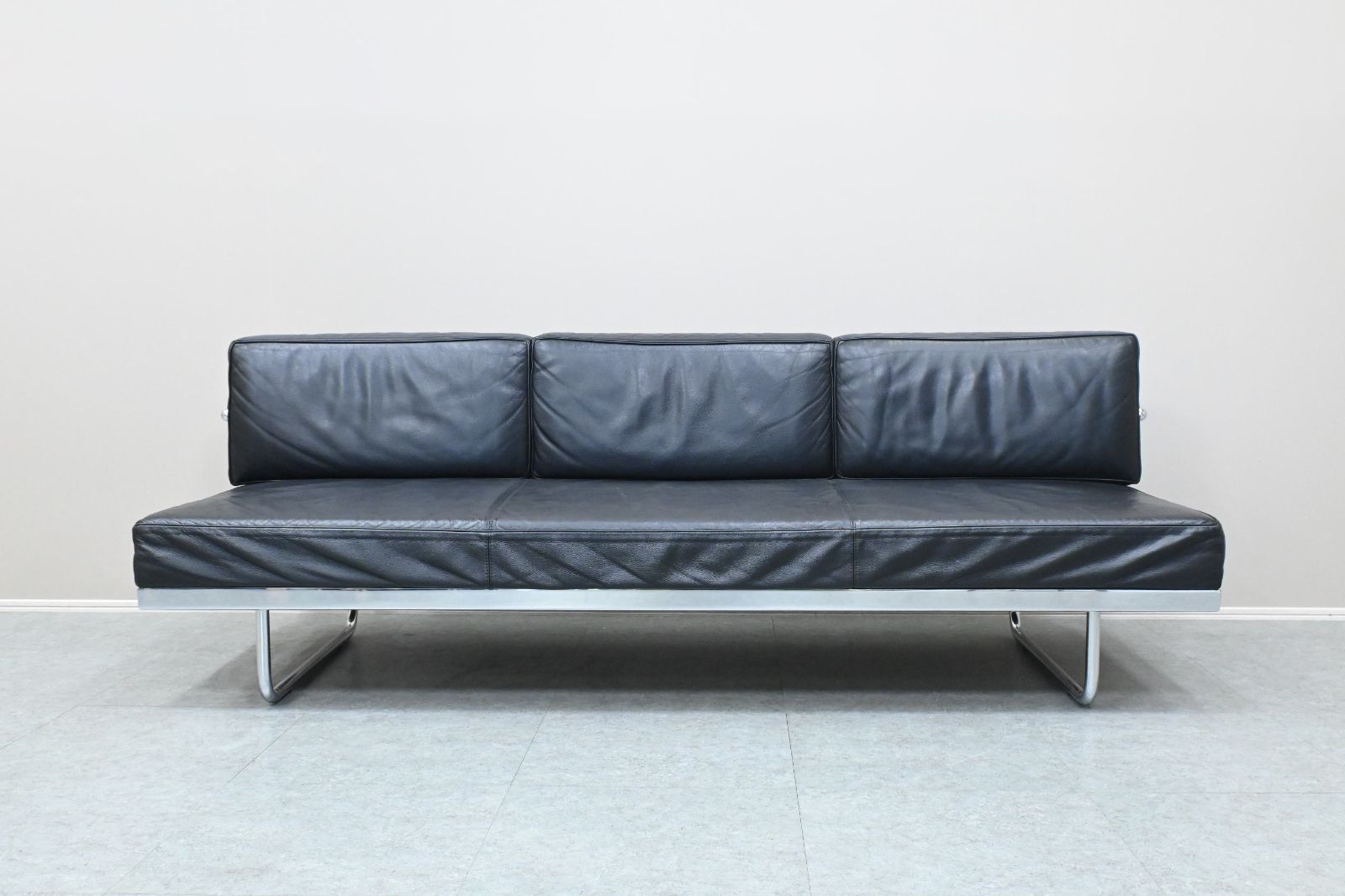 ☆Cassina☆カッシーナ 3人掛けソファ デイベッド仕様 LC5.F Le 