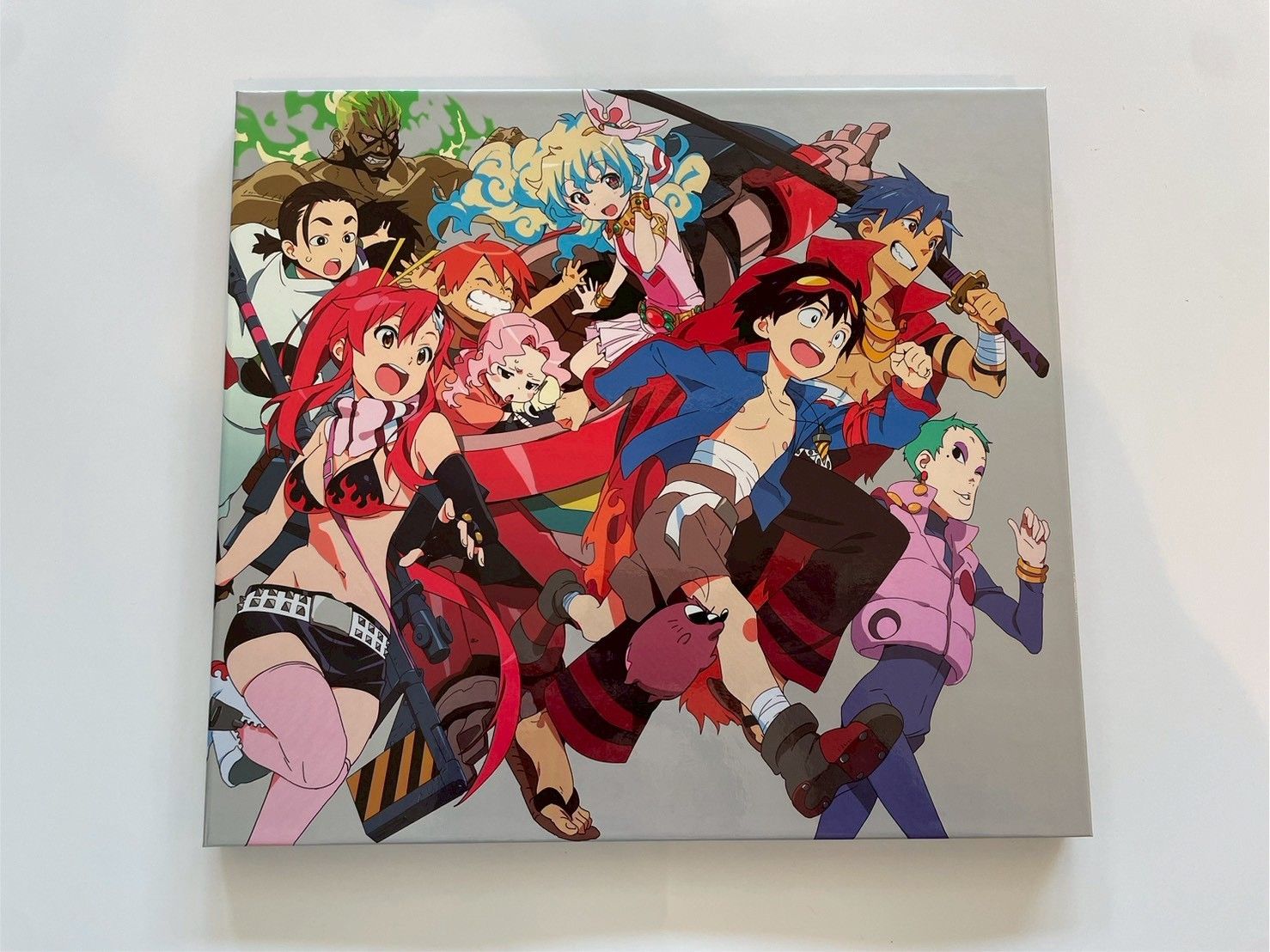 中古品】天元突破グレンラガン COMPLETE Blu-ray BOX - メルカリ