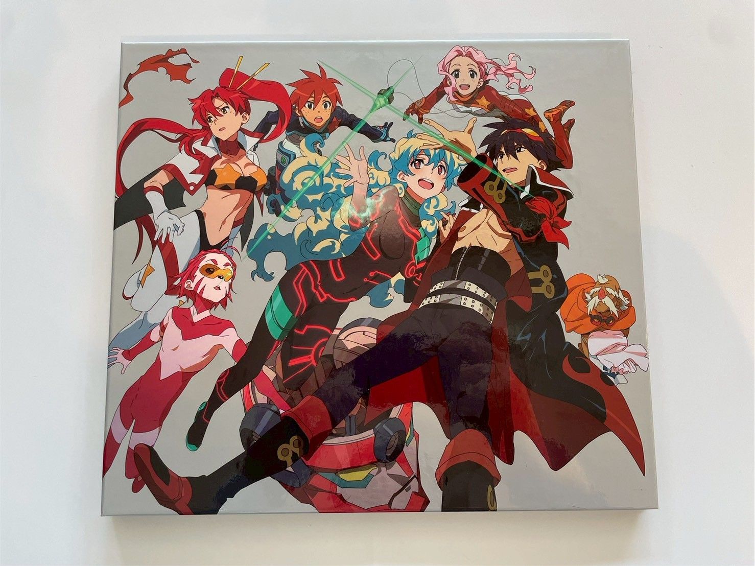 中古品】天元突破グレンラガン COMPLETE Blu-ray BOX - メルカリ