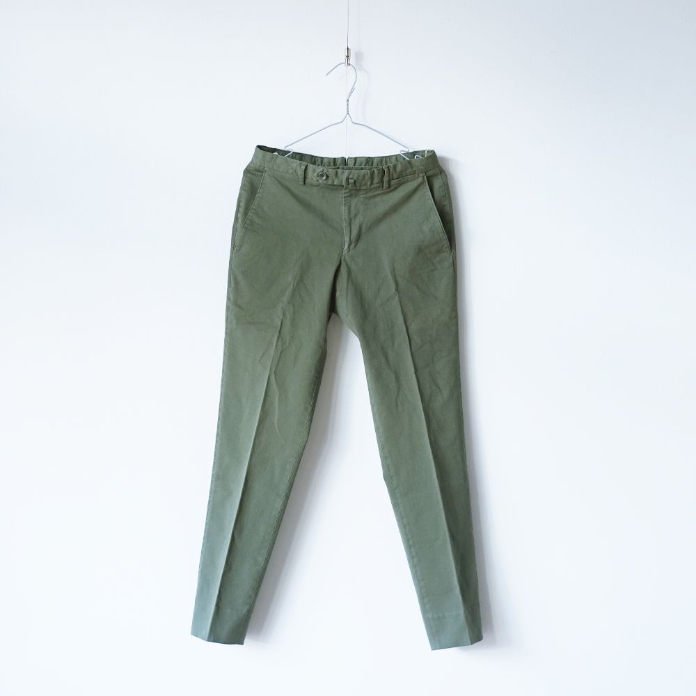 【新品未使用】UNITED ARROWS テーパードパンツ 44 no.79