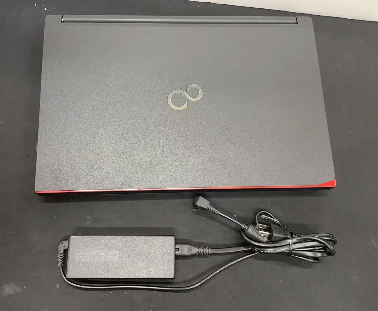 LIFEBOOK A553/H Celeron 4GB 128GB / Win11 ノートパソコン　++923971
