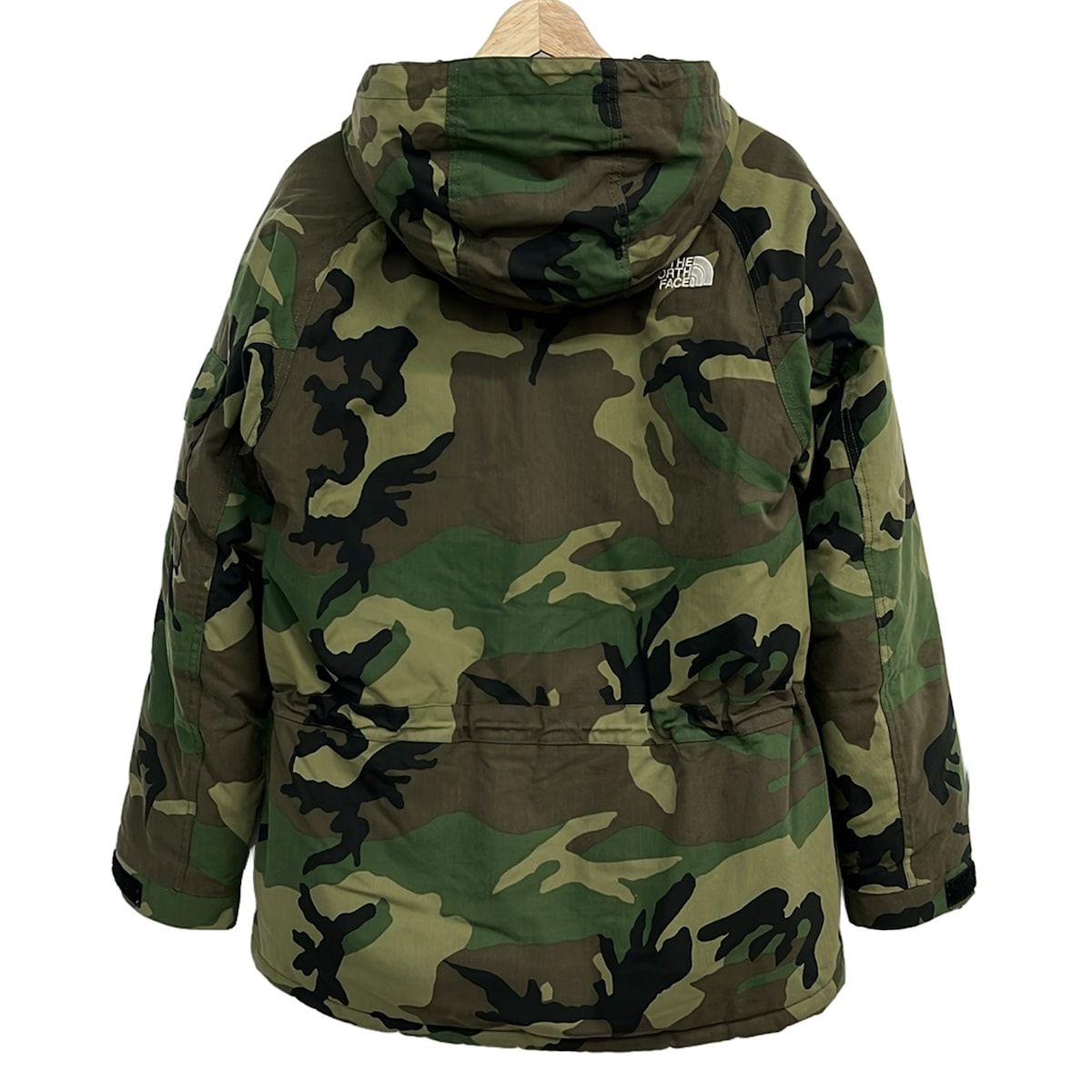 THE NORTH FACE(ノースフェイス) ブルゾン サイズS メンズ - カーキ×黒 