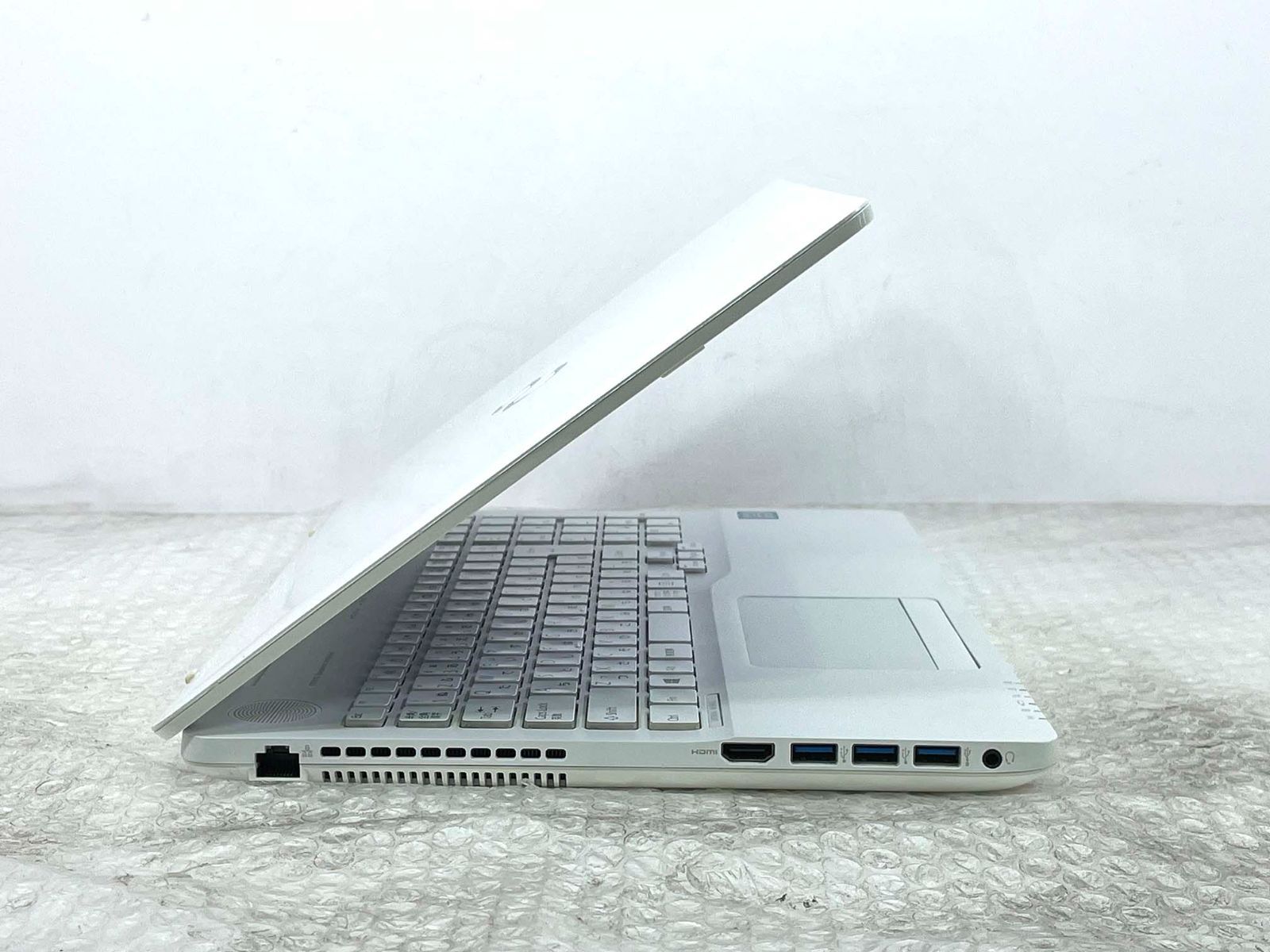 富士通 LIFEBOOK AH50/A3 i7-6700HQ/8GB/1TB HDD/Windows11/15.6型HD