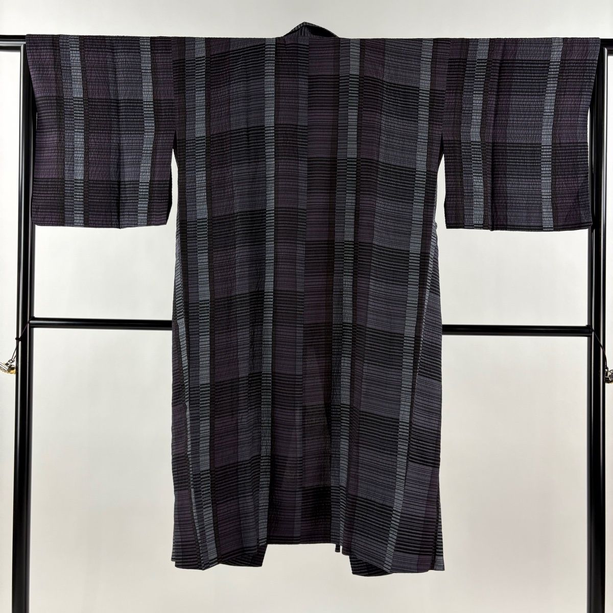 【在庫一掃】 【美品】 道中着 身丈120cm 裄丈66cm M 和装コート 着物衿 縞 紫 正絹 逸品 【中古】