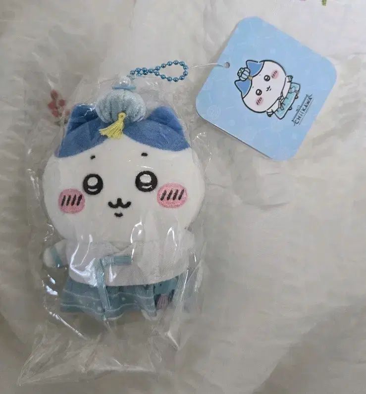 ちいかわ ハチワレ チマチョゴリ ぬいぐるみ キーホルダー 未開封