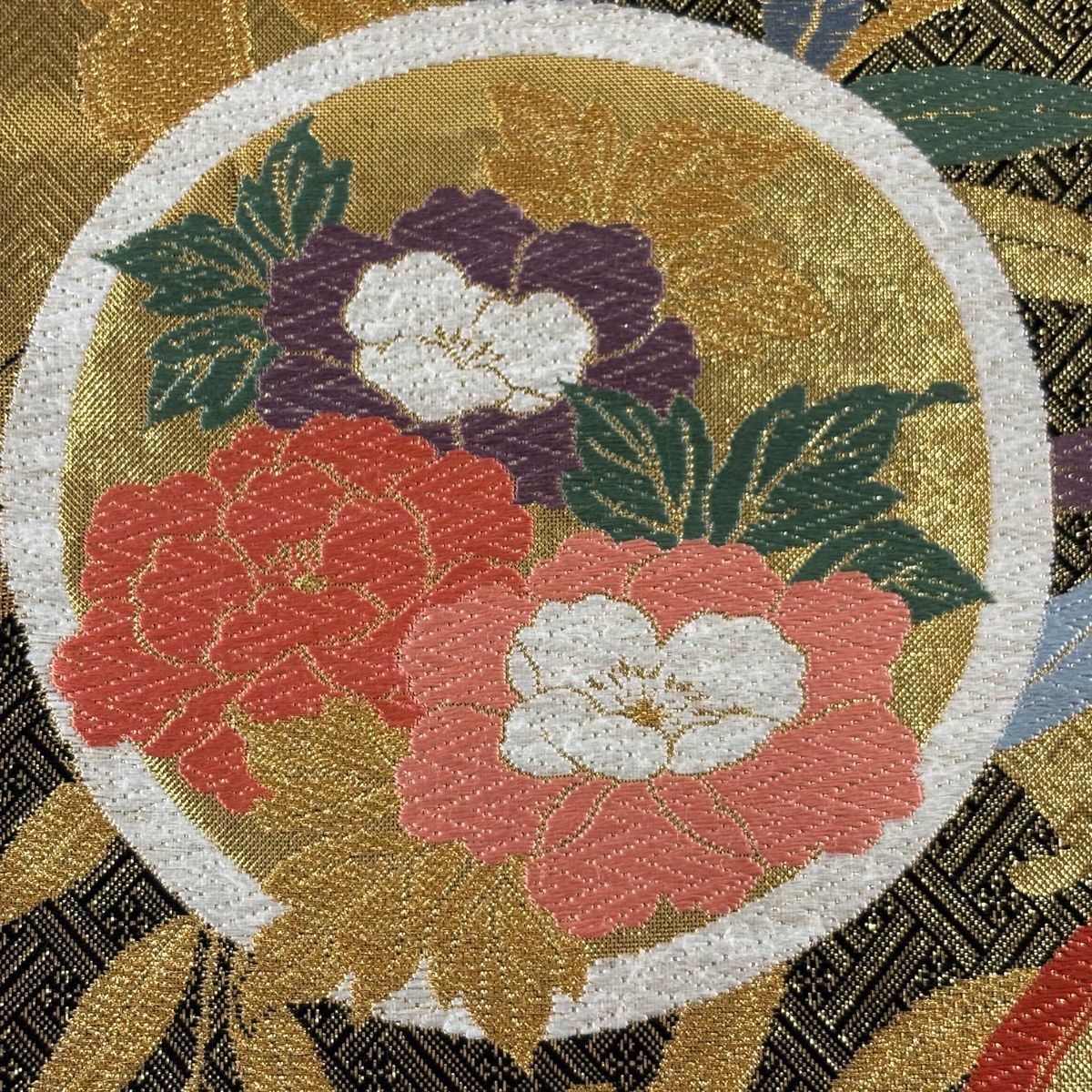 在庫一掃】 【美品】 袋帯 秀品 丸文 草花 箔 唐織 黒 六通 正絹