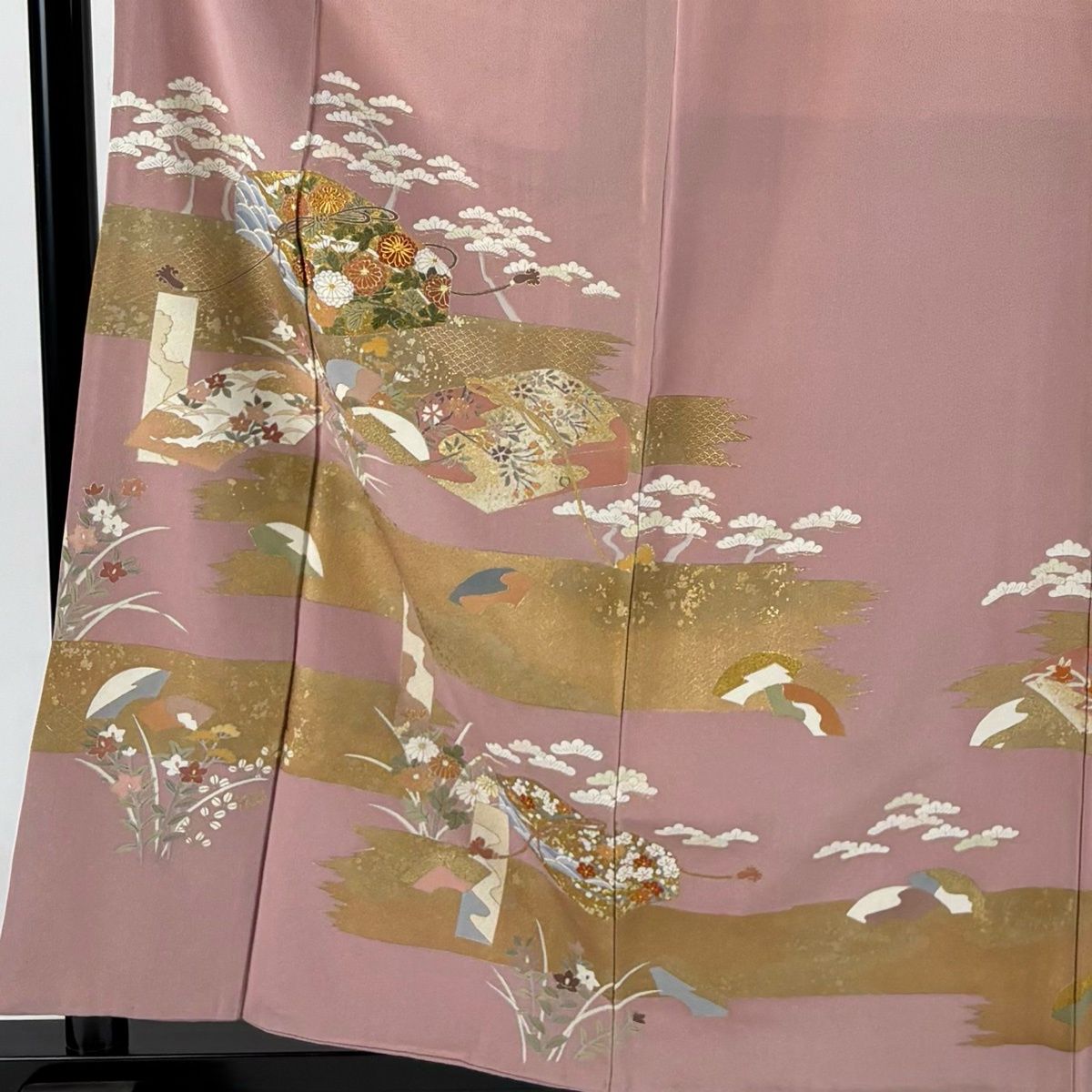 在庫一掃】 色留袖 身丈160cm 裄丈66.5cm M 袷 文箱 菊 金糸 金彩