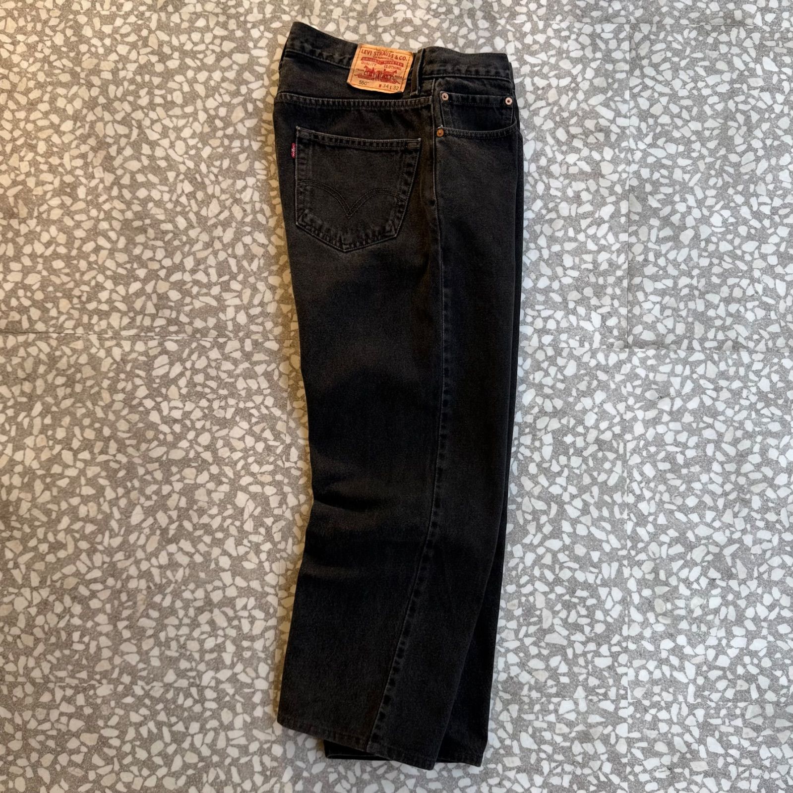 Levi's 550 black denim 34 × 32 実寸 33 Levi's / 550 00's Relaxed Fit black denim size 34×32 リーバイス