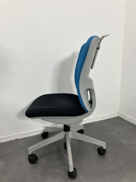 【中古品】イナバ バルチェチェア SP1140 ブルー 【中古品】イナバ バルチェチェア SP1140 ブルー