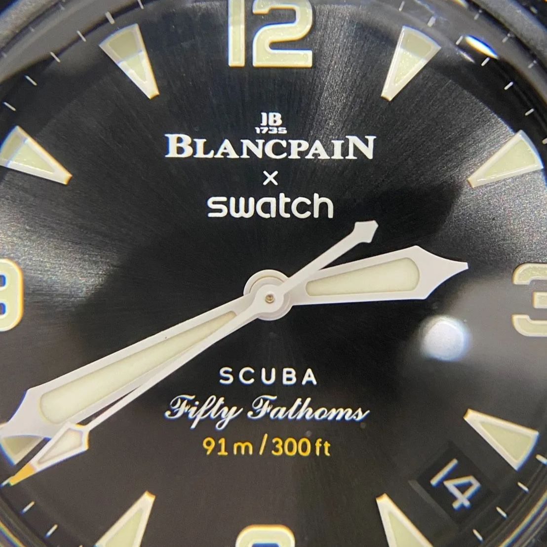 【稼動/極美品】BLANCPAIN × Swatch 自動巻き S035B400 稼働・美品】BLANCPAIN × Swatch Ocean of Storms 自動巻き S035B400
